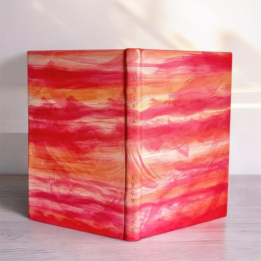 Décor et titrage or véritable Décor et titrage or véritable